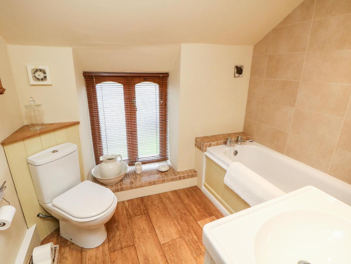 Kempshill Cottage 타이즈웰 외부 사진