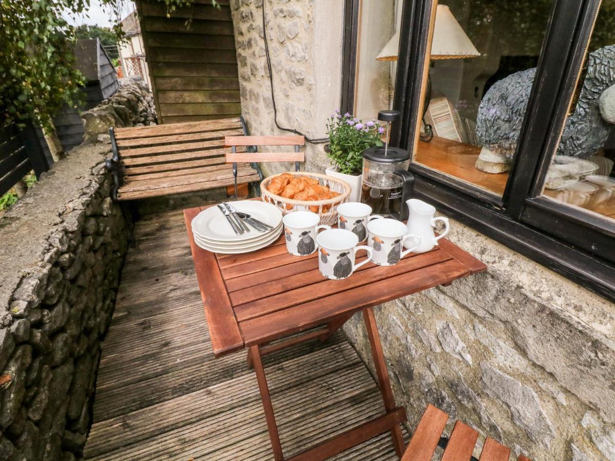 Kempshill Cottage 타이즈웰 외부 사진